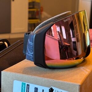 SMITH 4D Mag S Goggles with Rose Gold Lens